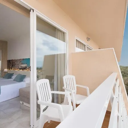 Azuline Bahamas Y Bahamas Ii Otel